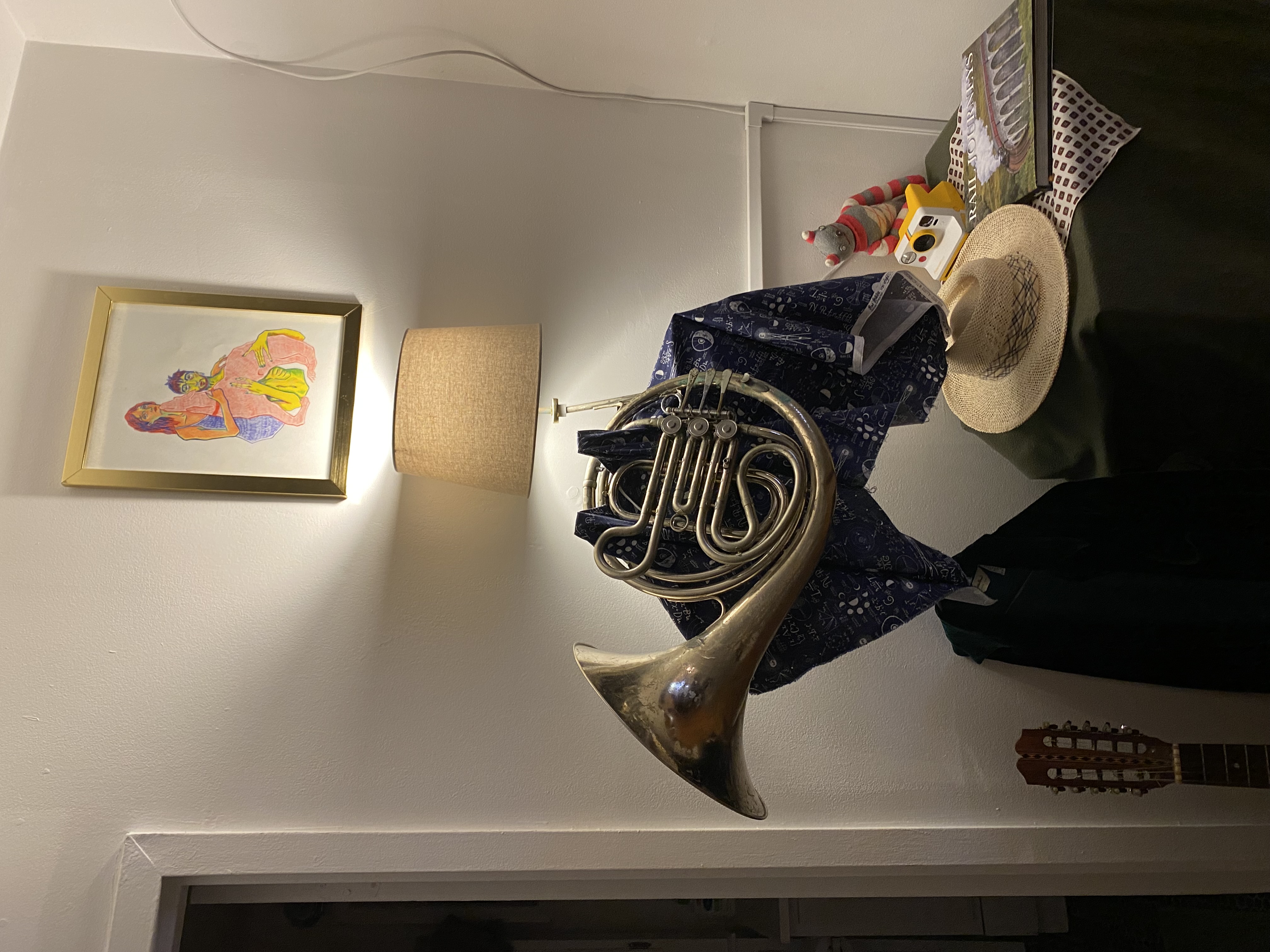 horn lamp picture